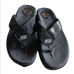 Sketcher shape up flip flops sz 10 Womens